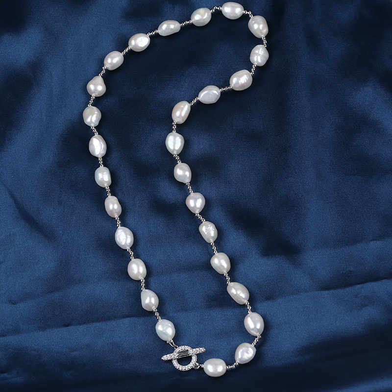 White Color Baroque Shape Pearl Necklace for Women