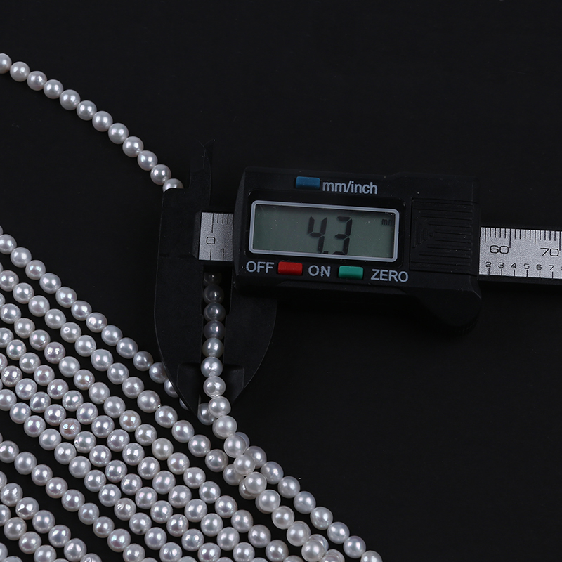 4-4.5mm White Color Round Pearl for Choker Necklace